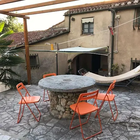 Casa Dei Templari Tatil Evi *