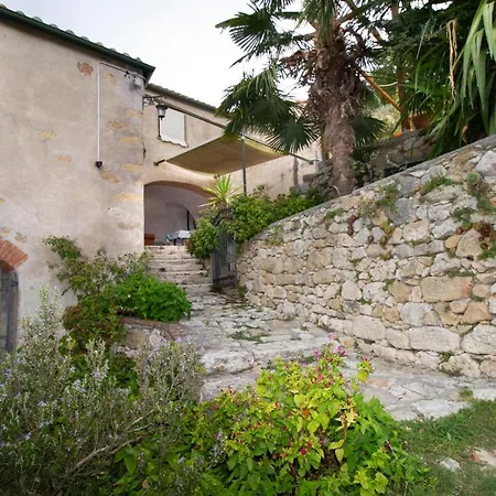 Casa Dei Templari Дом отдыха Финале Лигуре