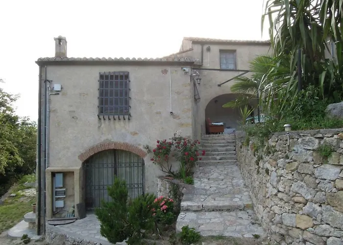 Casa Dei Templari Holiday home Finale Ligure
